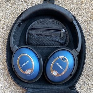 Bose Quiet Comfort 15 Wired Headset Noise Cancelling Wired Dark Blue